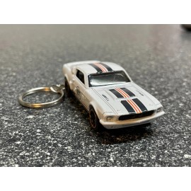Unbranded 1967 Mustang Shelby GT500 Keychain White Diecast Car Muscle Car