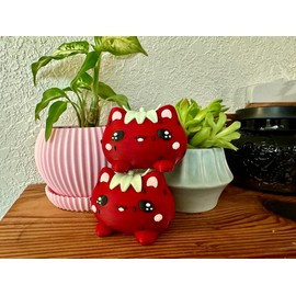 Strawberry Cat | 3D Printed Adorable Sculpted Fruit Animal | Home and Desk Decor