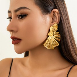 Large Ginkgo Leaf Earrings for Women Statement Punk Metal Earrings Big Gold Silver Drop Dangle Earrings Lightweight Trendy(Gold)
