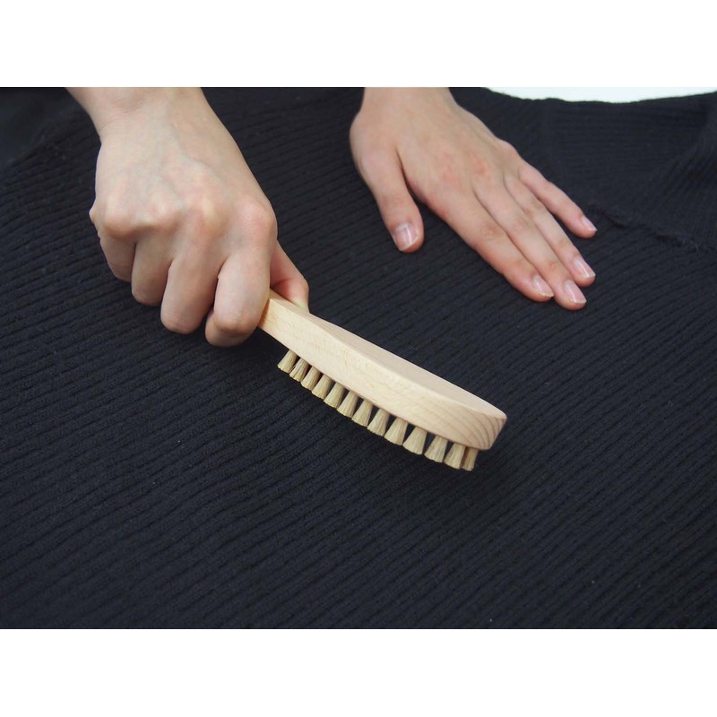 The Original Pill Remover Brush That Can Be Straightened