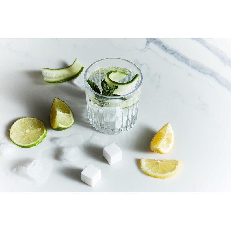 Gentlemen's Hardware Cube-Shaped Gin Stones, Granite, White, Set of 6