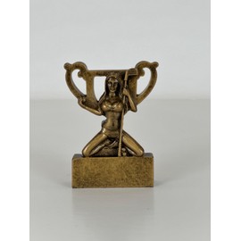 Does Your Girlfriend Play? Funny Humorous Mini Cup Gold Trophy Award for Golf - Jealous, Taunt, Naughty, Joker, Female, Tart, Rubbish, Loser, Affordable Figurine Prize Gift Competitions