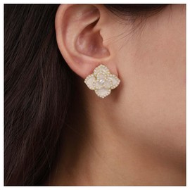 Inateannal Vintage Pearl Flower Earrings Gold Pearl Stud Earrings Large Camellia Earrings Enamel Camellia Flower Petal Earrings Jewelry for Women and Girls