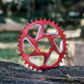 Funn Solo DX Narrow Wide Chainring for 9 10 11 12 Speed Chain, Fits SRAM Direct Mount Interface Crankset, 6mm Offset, Single Speed Bike Chain Ring for MTB, BMX Bike and Road Bike (32T, Red)