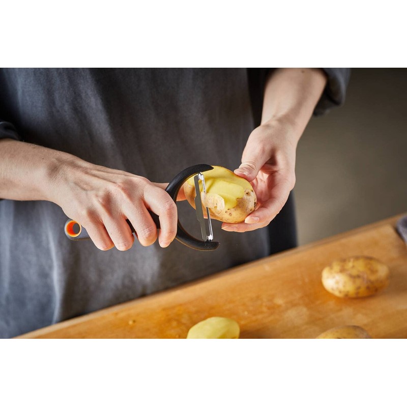 Fiskars - Vegetable Peeler Duo Pack - Total Length: 15