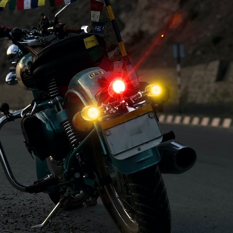 NWpangu 12V Universal Motorcycle Tail Light, 3-Head Bullet Shape Integrated