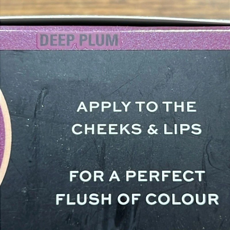 Makeup Revolution Revolution “Deep Plum” Balm Glow Multi Use Glow