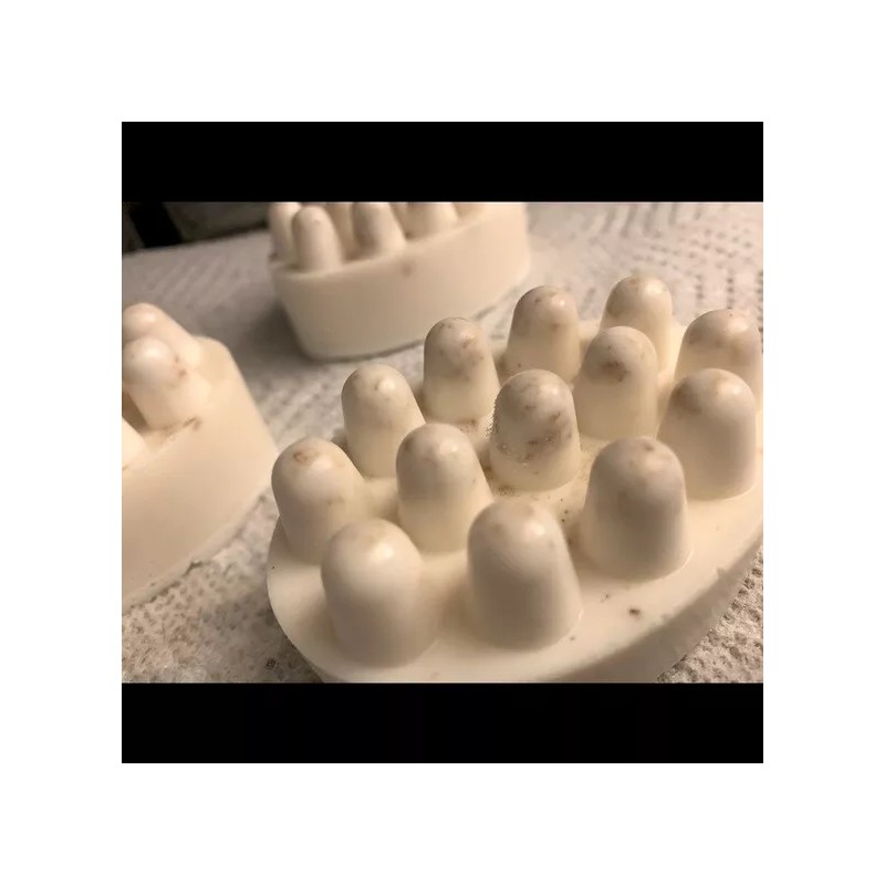 Blue B's Beauty Bar Oatmeal Milk and Honey Scrub Bar
