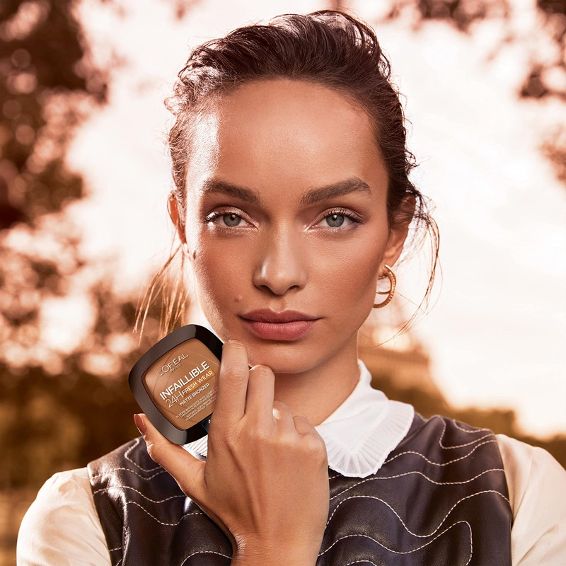 L'Oréal Paris Long Lasting and Opaque Bronzer, For a Natural