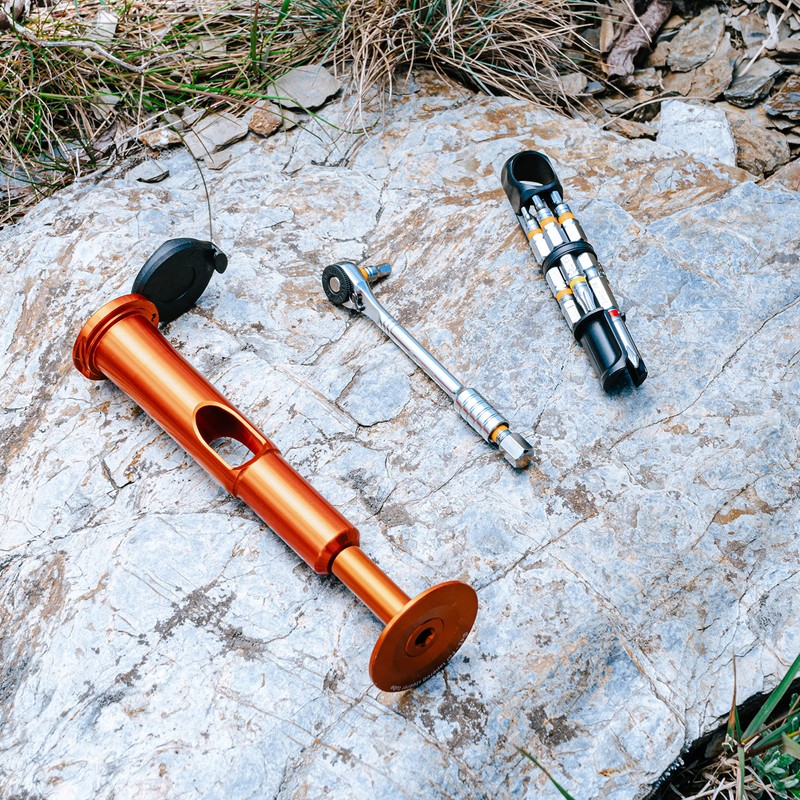 Granite Stash RT Ratchet Bike Multitool with 9 Bits Stored
