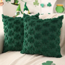 DFXSZ St Patricks Day Pillow Covers 18x18 inch Set of 2 St Patricks Day Decorations Green Shamrock Soft Plush Faux Fur Jacquard Throw Pillows for Bedroom Sofa Holiday Festivals Home Decor PTK021A18