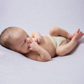 D&J DON&JUDY Large Newborn Photography Props Diaper Cover, Baby Photo Props Stretch Wrap Accessory