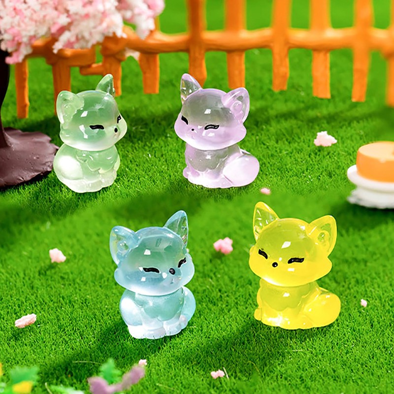 30PCS Luminous Mini Resin Fox Figurines 6 Colors Glow in