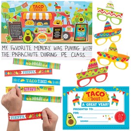 Fun Express Taco ’Bout a Great Year Last Day Kit Assortments May Vary
