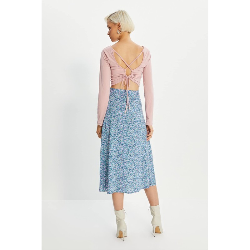 TRENDYOL Women's Tile Flower Pattern Tip Detailed Skirt, blue