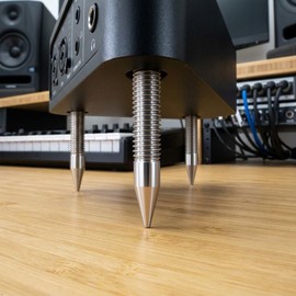 PrecisionGeek – M6 Speaker Spikes (Ø6mm × 35mm | Stainless Steel, Set of 4) – CNC Machined Isolation Feet for HiFi Speakers, Subwoofers, Soundbars & Amplifiers – Anti-Vibration Audio Upgrade