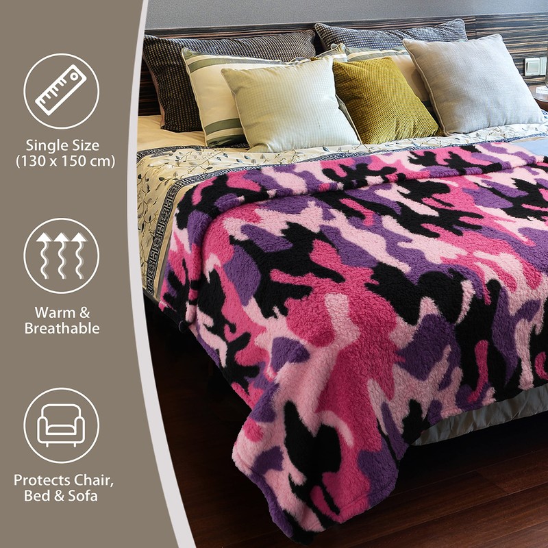 Camo Fleece Throw Blanket for Sofas, Lightweight Soft Warm Winter