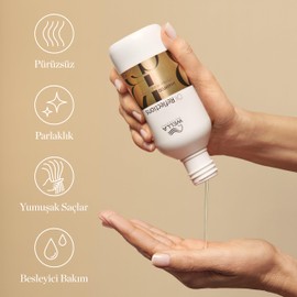 Wella Professionals OIL REFLECTIONS Luminous Reveal Shampoo - Moisturising & Cleansing Shampoo - For Long-lasting Softness & Shine - Suitable for All Hair Types 250ml