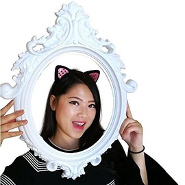 White Antique Style Oval 'Selfie' Posing Frame