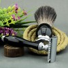 Pure black badger hair shaving set in black. The includes