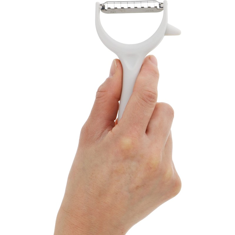 Takagi Vegetable Cut Stainless Steel Thick Chopper Peeler with Potato