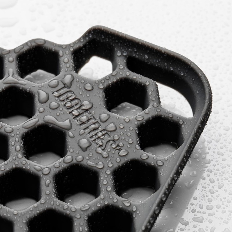 TOOLETRIES The Duke Soap Dish - Secure Holder, Silicone Toiletry