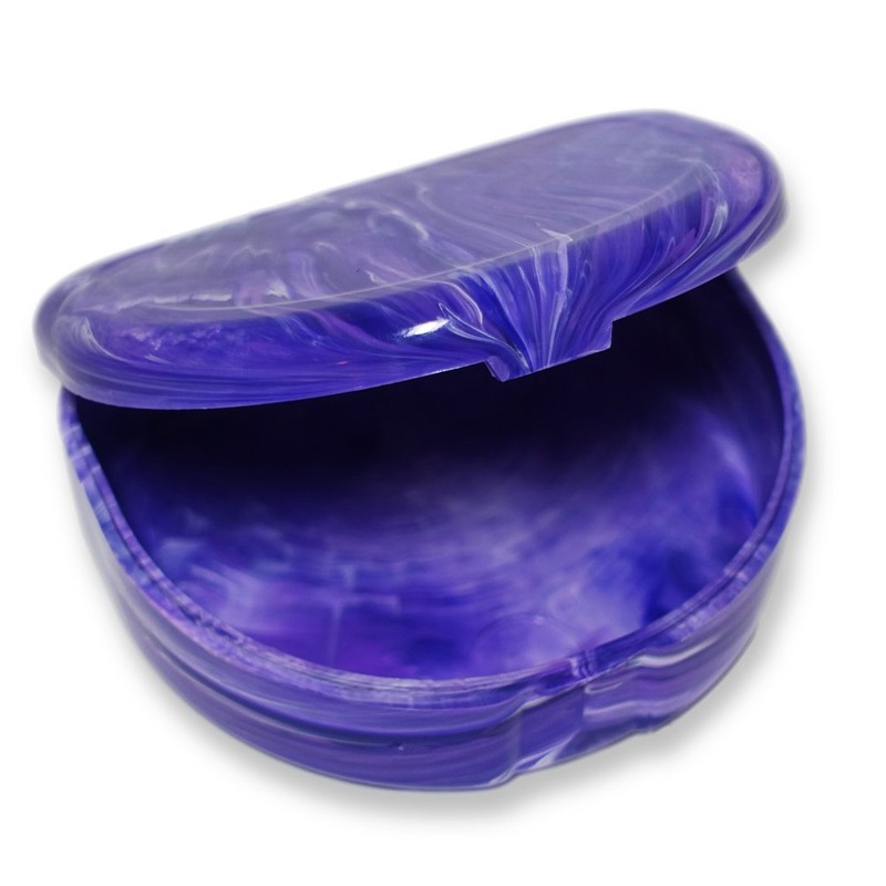 QUIST (TM) Orthodontic Retainer Case (Purple)