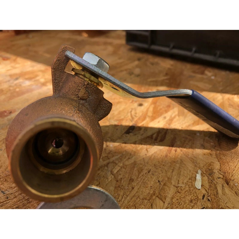 NIBCO 3/4 INCH NIBCO BRONZE BALL VALVE WITH SOLDER ENDS