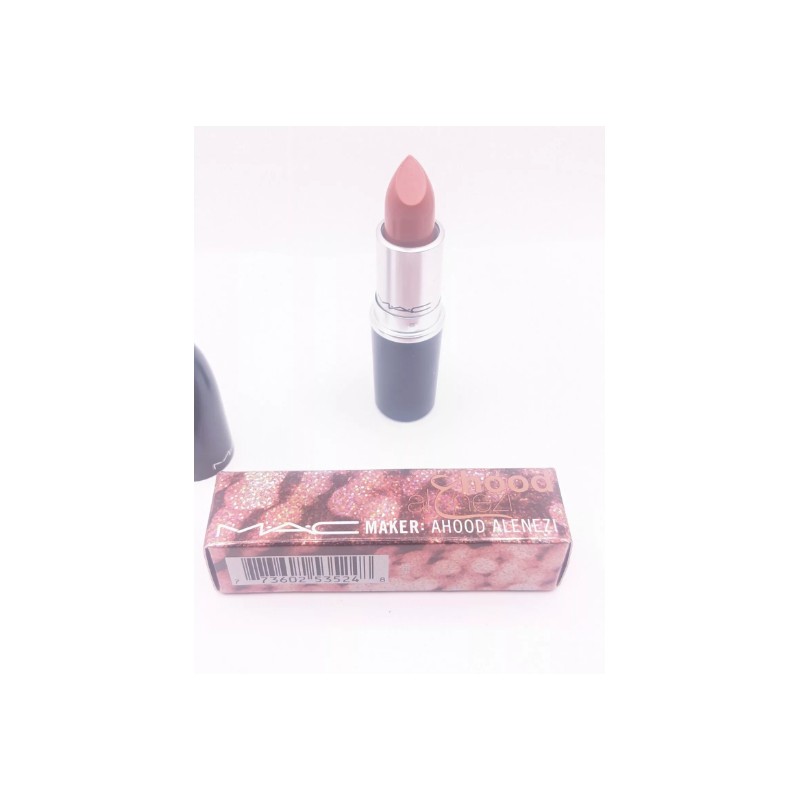 M.A.C @AHOODDALENZI Matte Lipstick. (Warm Brown Beige)