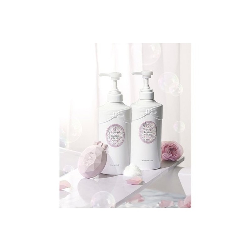 White Floral Shampoo & Treatment Set (+ 30g hand cream