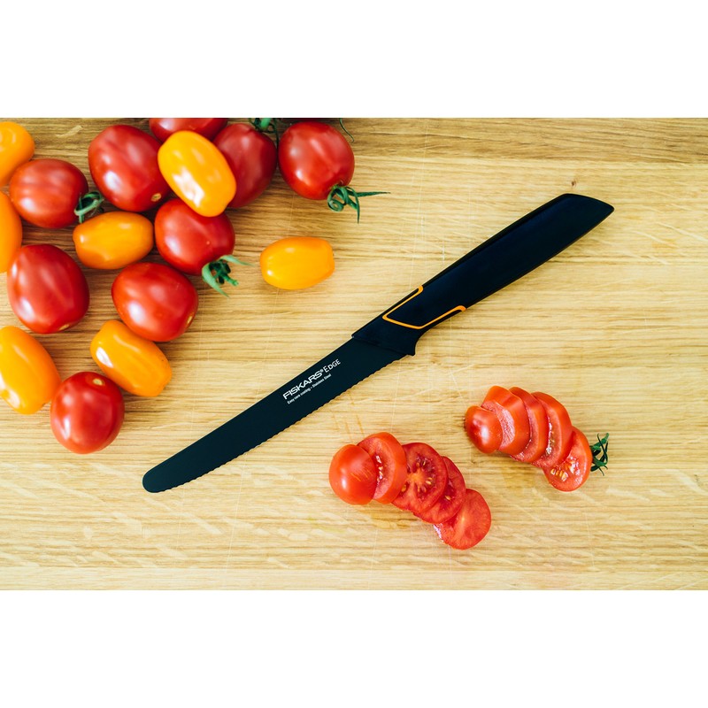 Fiskars Tomatenmesser, Modernes Design, Gezahnte Klinge, Gesamtlänge: 25 cm, Qualitätsstahl/Kunststoff,