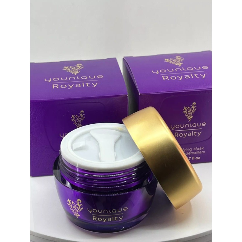 Younique Bamboo Charcoal Detoxifying Mask by Younique Royalty -(LOT OF