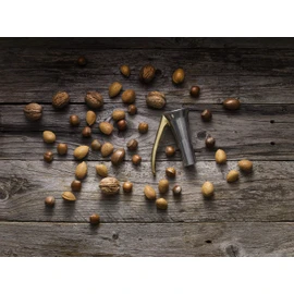 Drosselmeyer Edelstahl Design Nussknacker | Effektiv auf alle Größen von Nüssen mit minimalem Aufwand Heavy Duty Walnussknacker | Sehr stark und robust | Entworfen und hergestellt in Schweden