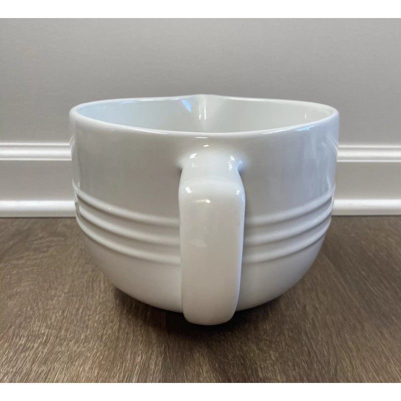 Le Creuset "White" LE CREUSET 3.2 Quart Round Batter Mixing