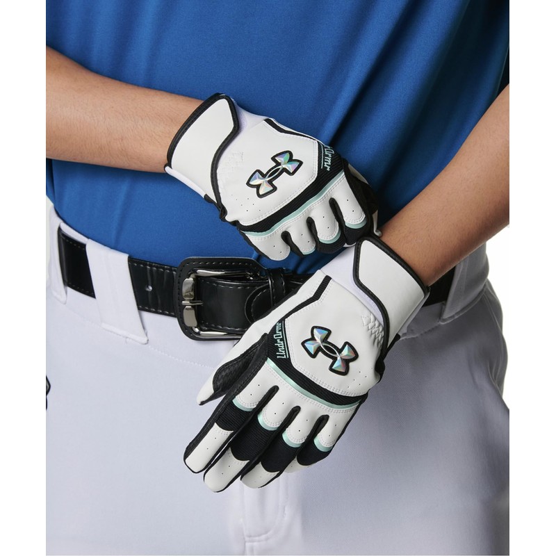 UA Yard Pro Batting Gloves 6001314 (100) White Black Iridescent