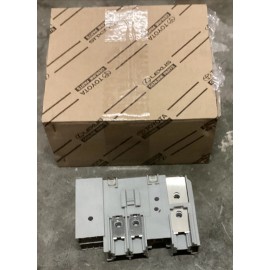 Toyota / Lexus 08-11 TOYOTA SEQUOIA  Main Fuse , FUSIBLE LINK BLOCK RELAY - Genuine Oem Part