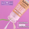 NYX PROFESSIONAL MAKEUP- Base de maquillaje Bare With Me: consigue