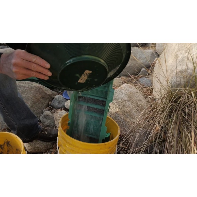 53" Sluice Box Compact Gold Panning Kit | Crevice Tools