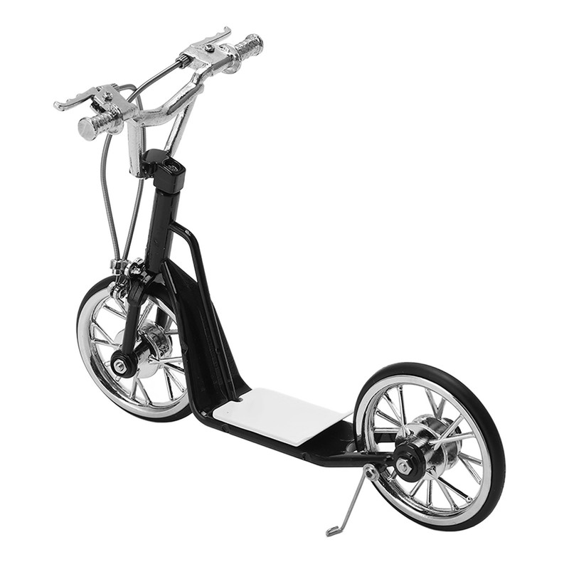 Deck Scooter Toys 13x16.5cm/5.1x6.5in Vivid DIY Alloy Material Black Miniature