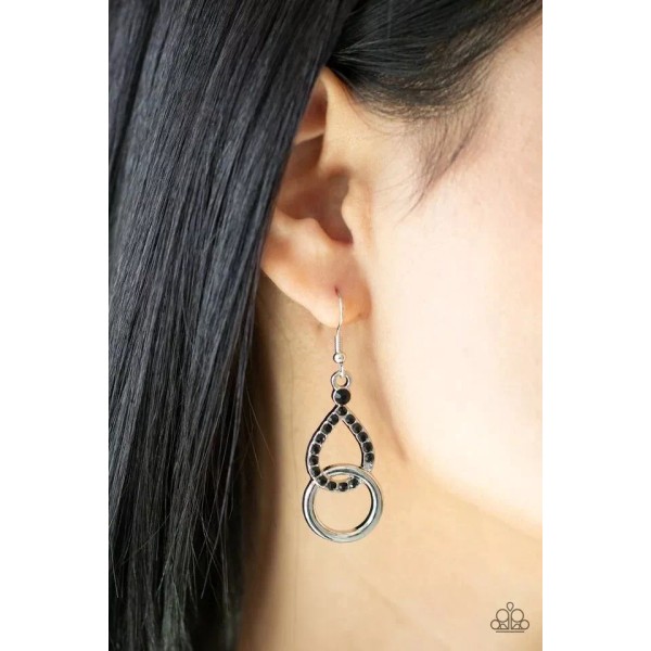 Paparazzi: Red Carpet Couture - Black Earrings