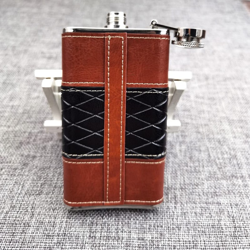 iSavage 4oz Leather Wrapped Hip Flask-YM156