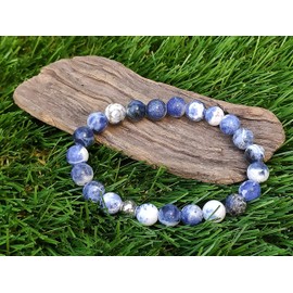 ZILALI Crystal Gemstone Beaded Bracelet, Natural 8mm Stone Bracelet for Women or Men Reiki Chakra Crystal Healing Bracelet for Gift Natural Blue Sodalite