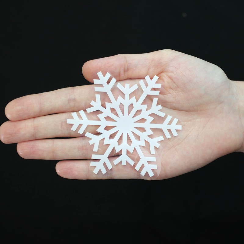 52 Original Snowflake Clings Quick and Simple Christmas Window Decorations