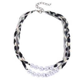 Scarf Necklace with Charm Bohemian Leopard Necklace Dainty Gold Heart Rhinestone Bandana Choker Fashion Jewelry Gift for Beach Vacations Weddings (Silver pearl)