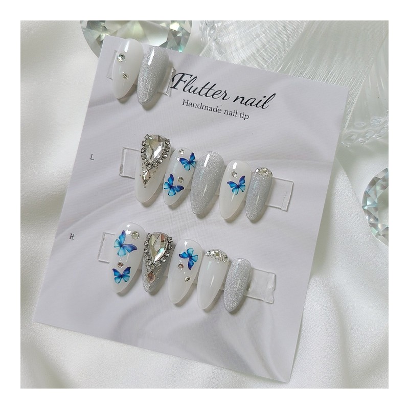 Silver magnet gel & butterfly handmade nail tips ✨ -