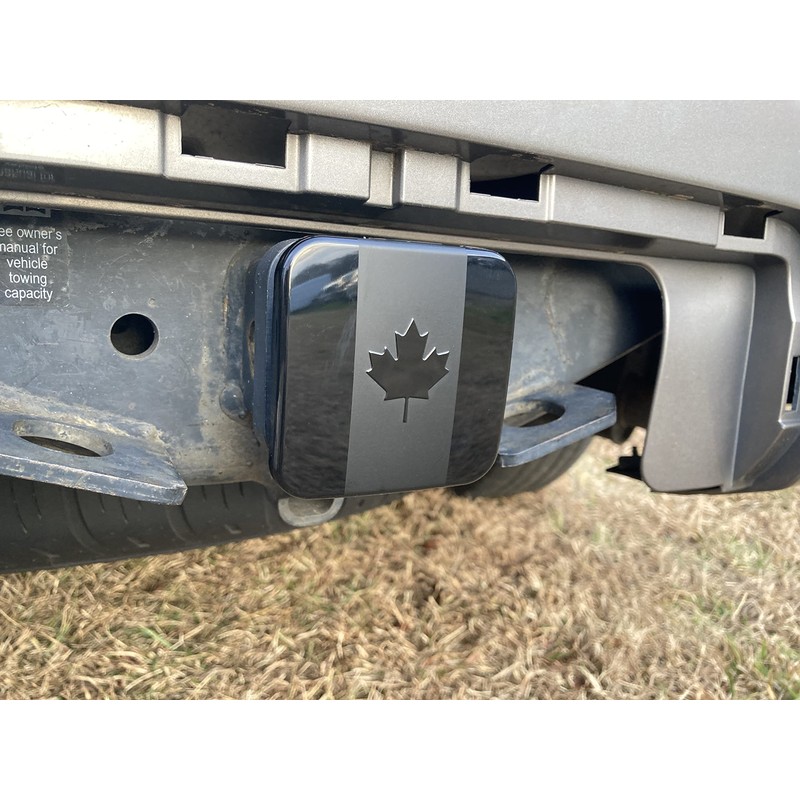 eVerHITCH Canada Metal Flag Hitch Cover Plug (Fits 2" Receiver,