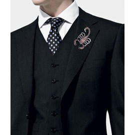 KristLand Vintage Scorpion Brooch with Full Crystal Stone Cool Animal Brooch Pin for Men Gift Corsage Fashion Brooch Pin Birthday Party Gift Box Women