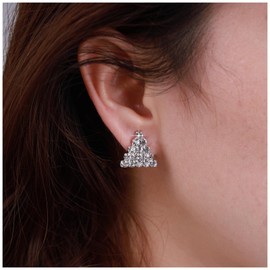 Inateannal Boho Crystal Triangle Earrings Rhinestone Triangle Stud Earrings Silver CZ Triangle Geometric Earrings Vintage Tiny CZ Triangle Earrings Jewellery for Women and Girls