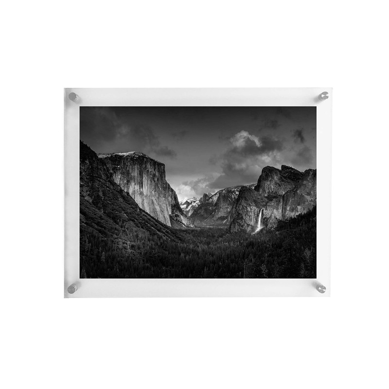 RY DISPLAY 8.5x11 Floating Acrylic Picture Frame with Chrome Standoff