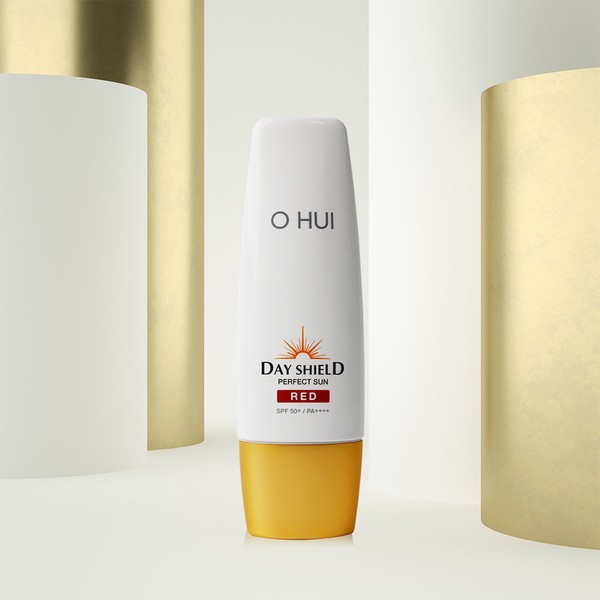 O HUI Day Shield Perfect Sun Red - Gift packaging